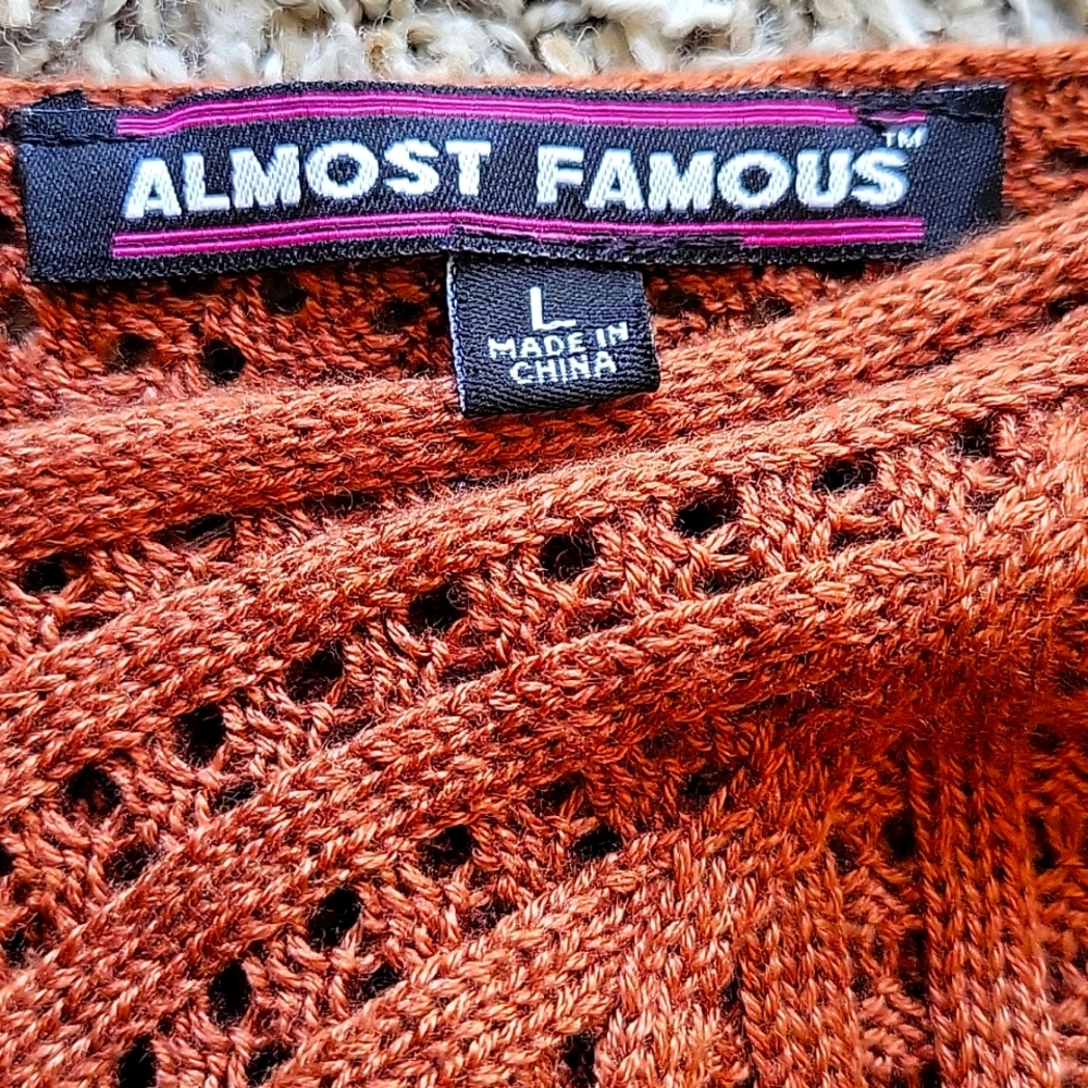 Crochet Crop Top - Picture 5 of 5